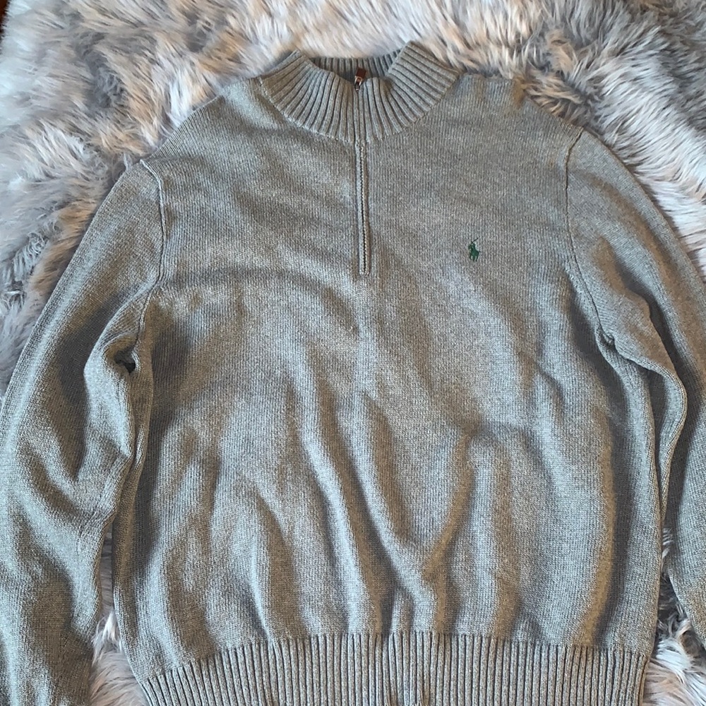 Men’s polo zip up sweater